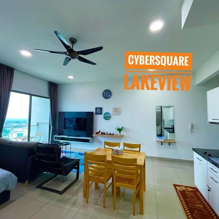 Cybersquare Lakeview With Netflix And Disney Hotstar Cyberjaya Ngoại thất bức ảnh