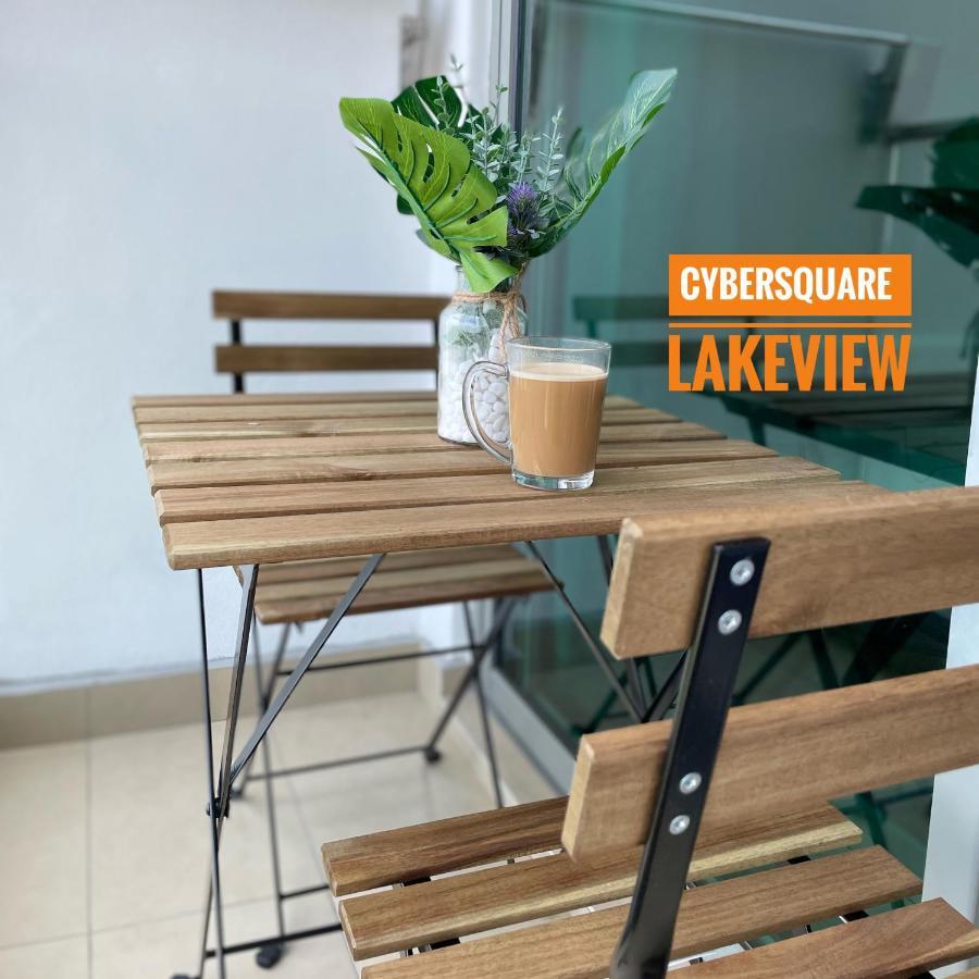 Cybersquare Lakeview With Netflix And Disney Hotstar Cyberjaya Ngoại thất bức ảnh