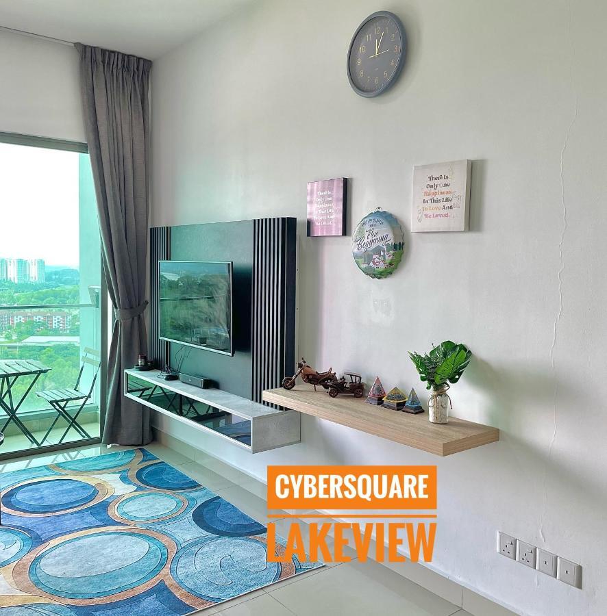 Cybersquare Lakeview With Netflix And Disney Hotstar Cyberjaya Ngoại thất bức ảnh