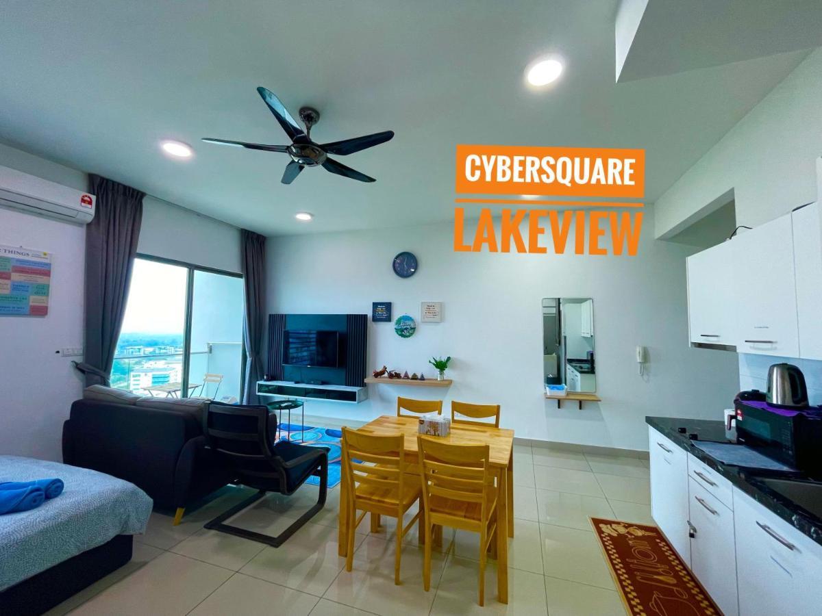 Cybersquare Lakeview With Netflix And Disney Hotstar Cyberjaya Ngoại thất bức ảnh